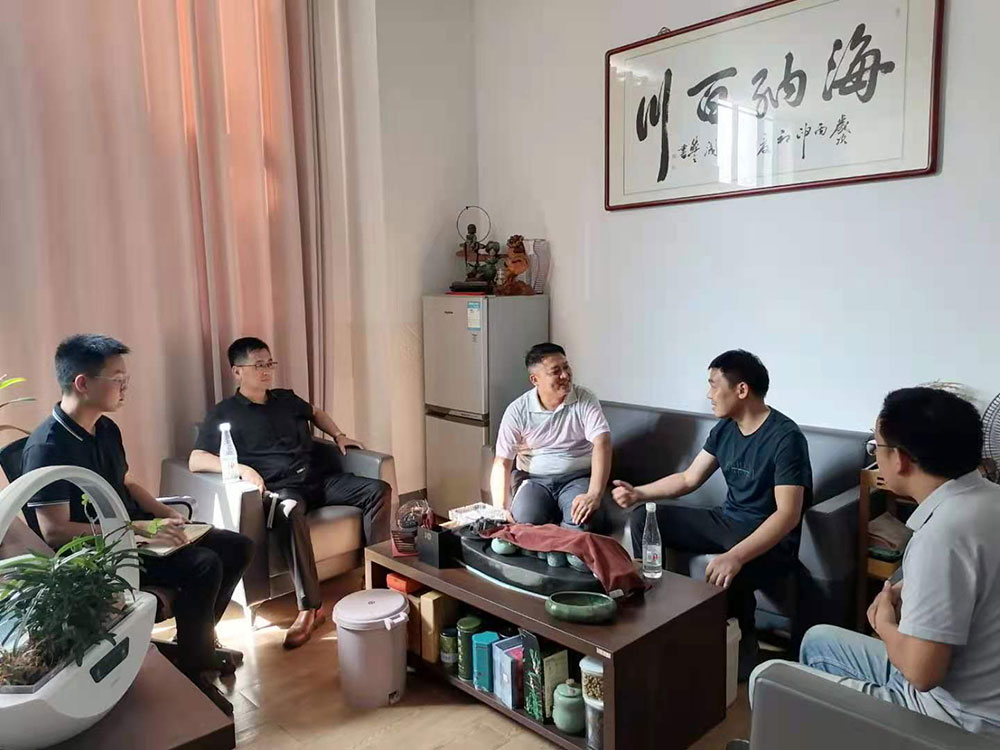 國資運營公司走訪九龍園區(qū)企業(yè)，服務重點項目發(fā)展