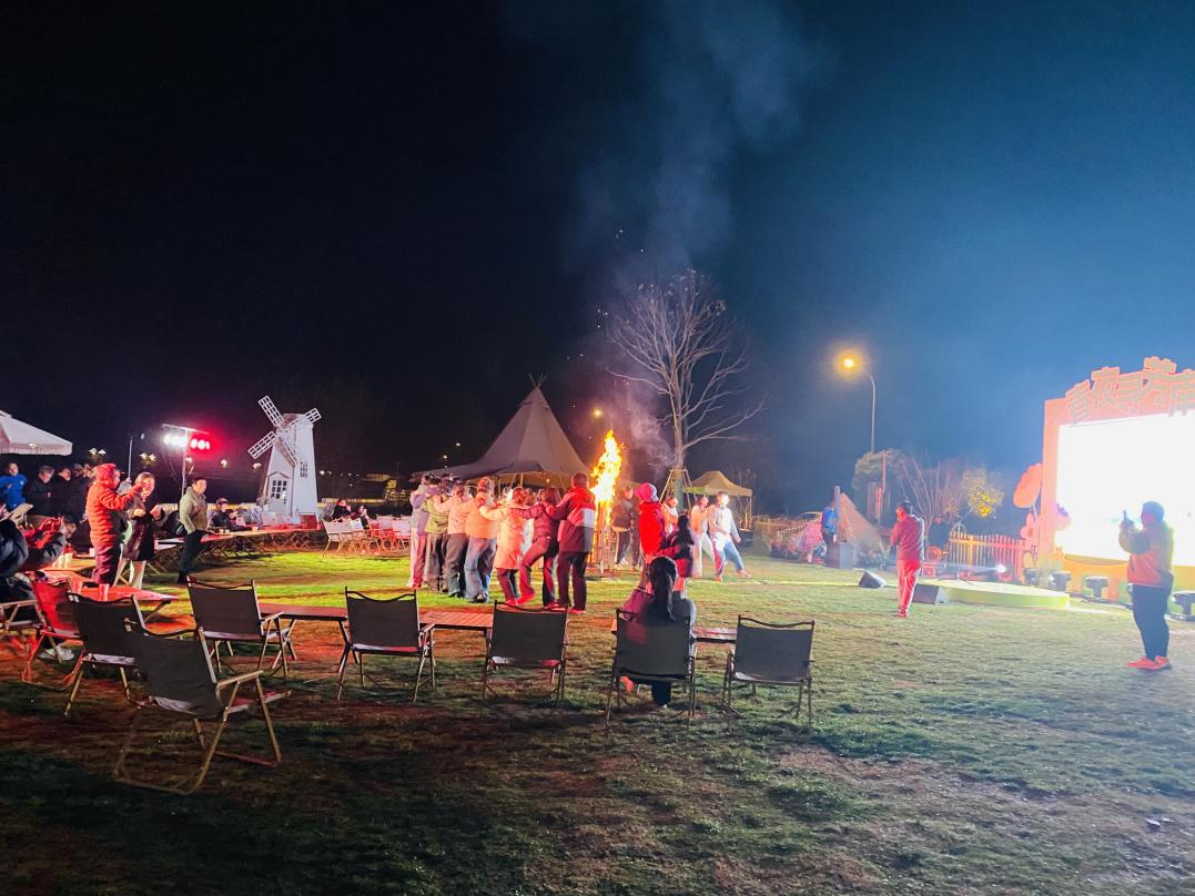 南溪南春夜尋芳：篝火為引，點亮鄉(xiāng)村之旅