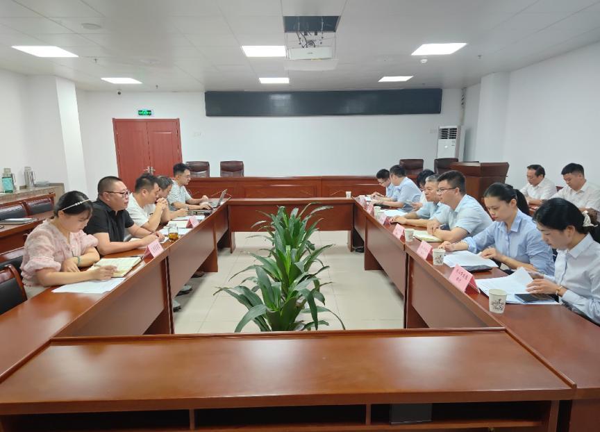 共話合作新機遇，同謀發(fā)展新篇章——區(qū)國投集團召開銀企座談會 推動并購貸款項目落地